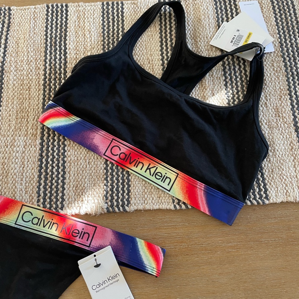 Brand new Calvin Klein (this is love) set. Top medium. Bottoms are small.
